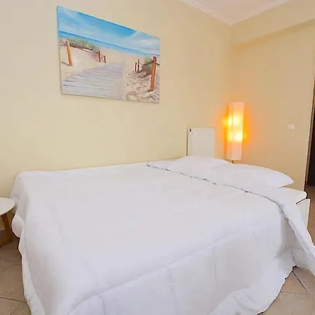 Ykies By Corfuescapes Daire